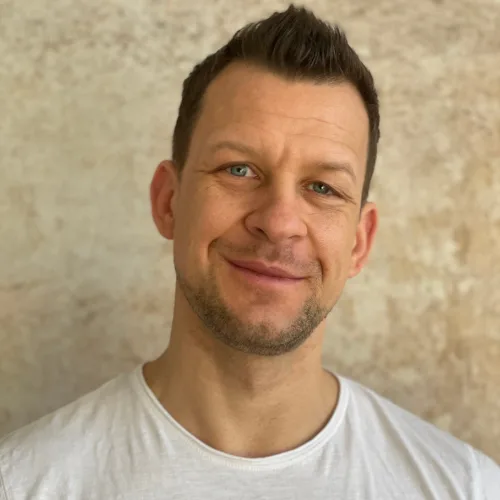 SMT Breathwork & RELEASE Coach Péter Kovács Péter Kovács